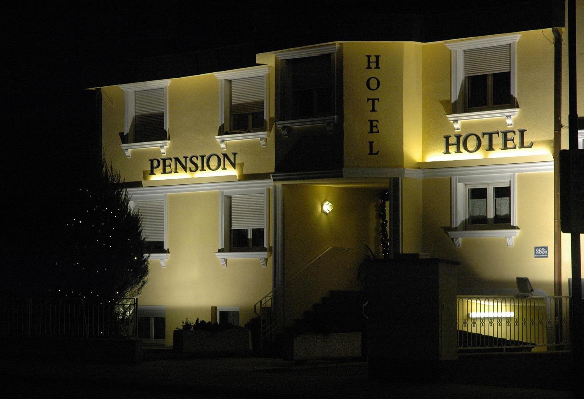 Pension Weber Vienna Exterior photo
