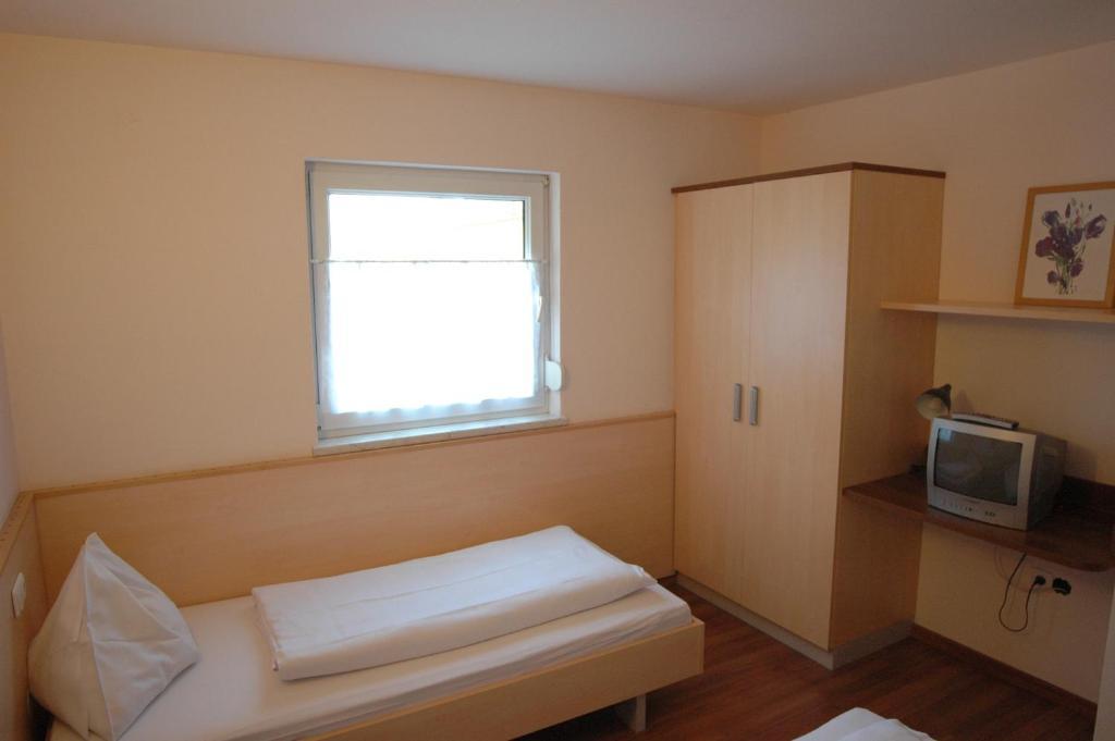 Pension Weber Vienna Room photo